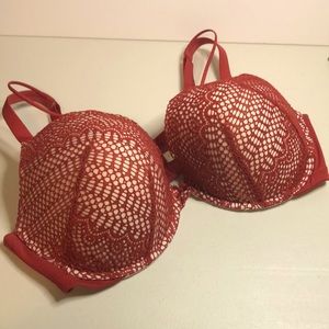 Cacique 44DD Boost Plunge Bra
